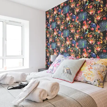 Sweet - Fitzwilliam Quay Апартаменты