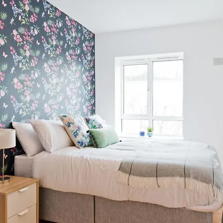 Апартаменты Sweet - Fitzwilliam Quay *